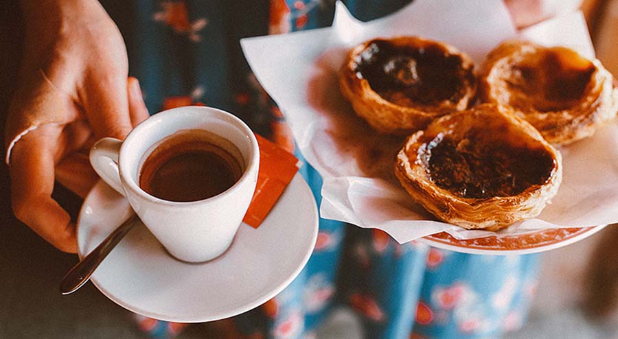 How to Order Portuguese Coffee Like a Local