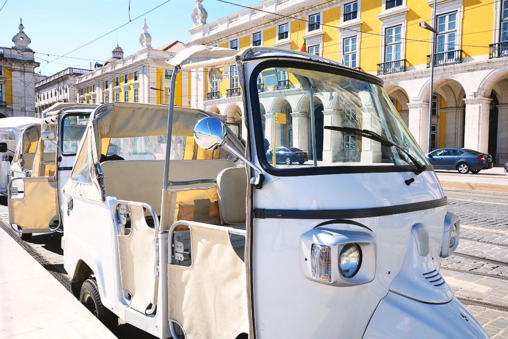 10 Tuk-Tuk Tours In Lisbon You Don’t Want To Miss