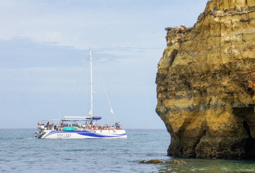 Some of the best Albufeira boat tours are a catamaran tour down the Algarve coast. 
